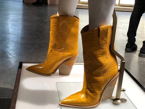 stivali fendi 2018|FENDI 40mm Stivali Ankle Boots .